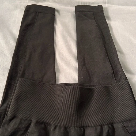 Gymshark Flex Leggings - Picture 5 of 9